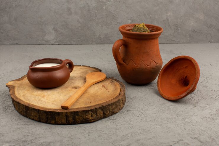 Pourquoi la poterie du Fayoum connaît un nouvel engouement dans la décoration intérieure ?